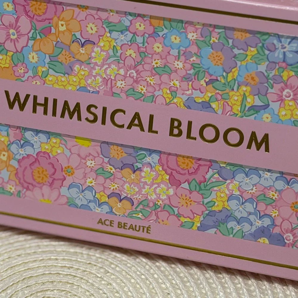 Ace Beaute Whimsical Bloom Eyeshadow Palette 15 Color Matte Shimmer New